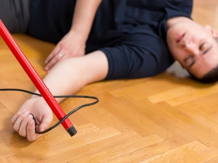 Professional service work by Advanced Injury Care Clinic in Hendersonville